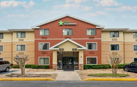 美洲宜居酒店 - 代託納比奇- 國際賽道