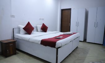 Hotel Pearl Residency Inn - Malviya Nagar