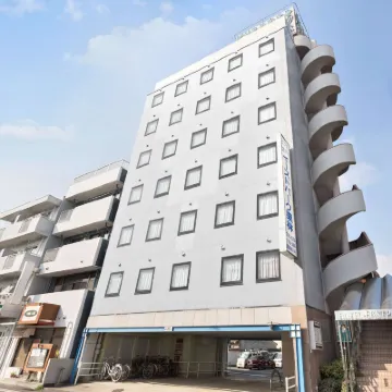 Business Hotel East Park Ritsurin Hotels near Takamatsu Airport