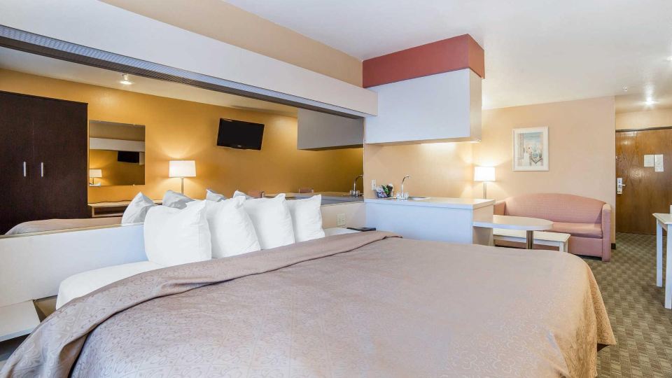 Quality Inn & Suites Elko