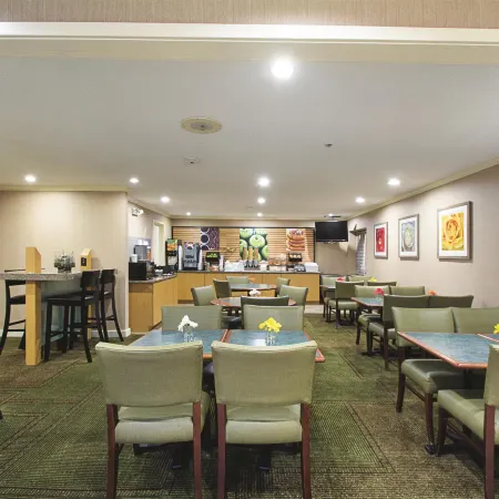 La Quinta Inn by Wyndham Auburn Worcester