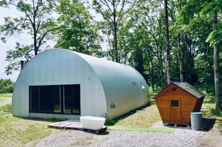 Foxcrane Cabin Отели в г. Цуруи