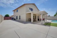 Pool, Patio and Hot Tub Surprise Home Near Golfing!