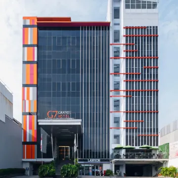 Grand G7 Hotel Pasar Baru Отели рядом с достопримечательностью «Собор Джакарты»