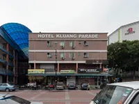 Room V Kluang parade by SECOM