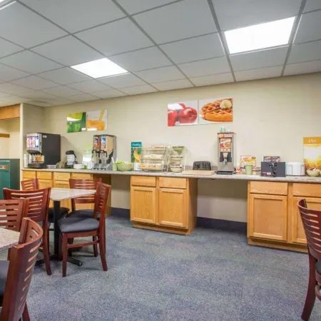 Quality Inn Stadium Area Green Bay Stadium