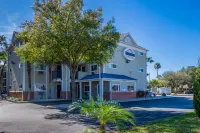 Tampa Bay Extended Stay - Airport Hotels in Town 'n' Country