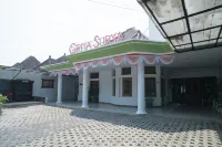 Urbanview Hotel Griya Surya Malang by RedDoorz Hotels in Klojen