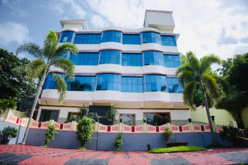 Padmatheertham Inn Varkala