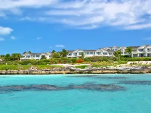 Grand Isle Resort & Residences