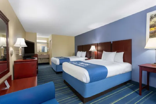 Days Inn by Wyndham Chipley