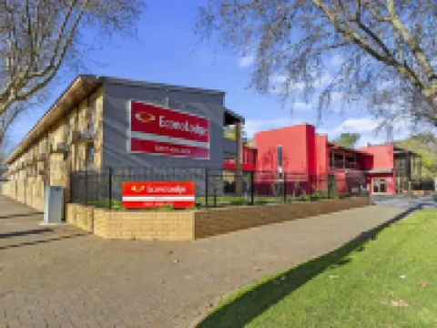 Econo Lodge East Adelaide Hotels near National Wine Centre of Australia