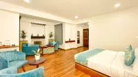 Voyage Glenz Resort