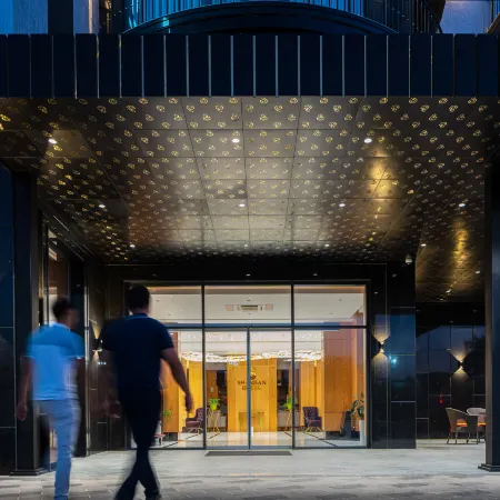 Shamsan Airport Hotel