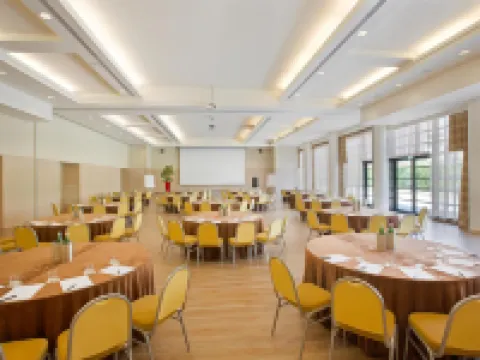 Starhotels Grand Milan Hotels in Saronno