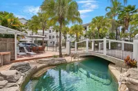 Royal Palm Villas