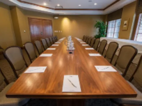 The Glen Club Hotels in Glenview