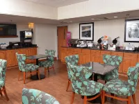 Hampton Inn Springfield-South Hotels in Springfield