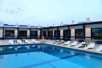 Aqaba Adventure Divers Resort & Dive Center - Pools