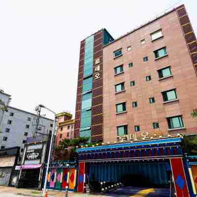 로데오모텔 Hotel Exterior
