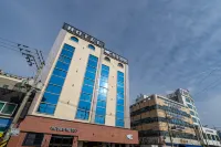 Hound Hotel Tongyeong Hangnam Branch Hotels in Tongyeong-si