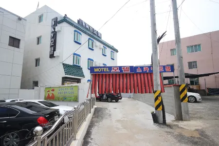 Miryang Sky Отели рядом с достопримечательностью «Gaon»