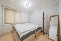 Jeju Aewol Morning Pension (15 Minutes from the Airport, Group) Hoteles en Aewol