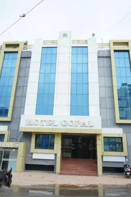 Hotel Gopal - 3 ดาว