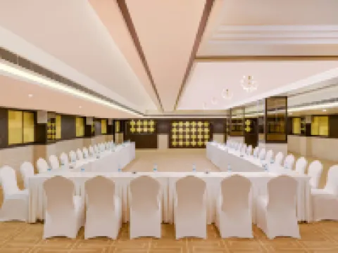 Lemon Tree Hotel, Hubli Hotels in Hubli