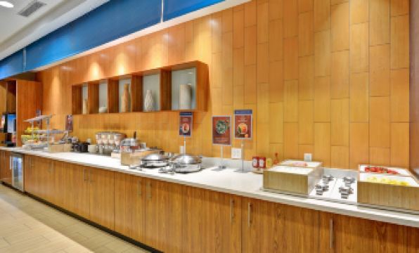 SpringHill Suites Cincinnati Airport South