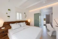 Elements Sifnos Boutique