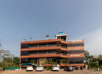 Hotel Padmawati Grand