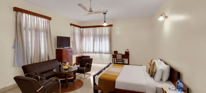 Hotel Sunderban Resort & Spa Hotels in Poona