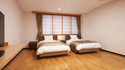 Akita Onsen Satomi Hotel in zona 湯ノ里川の滝