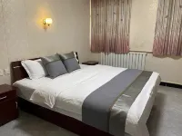 Baita Chaoyang Inn (Qunying Road No.1) - Parkering