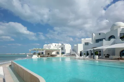 Anantara Santorini Abu Dhabi Retreat - Adults Only Hotel di Ghantoot
