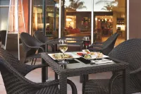 Hyatt Place at Anaheim Resort / Convention Center - breakfast