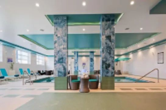 Executive Residency by Best Western Calgary City View North