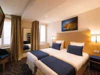 Hotel des Remparts Hotels near Confluence
