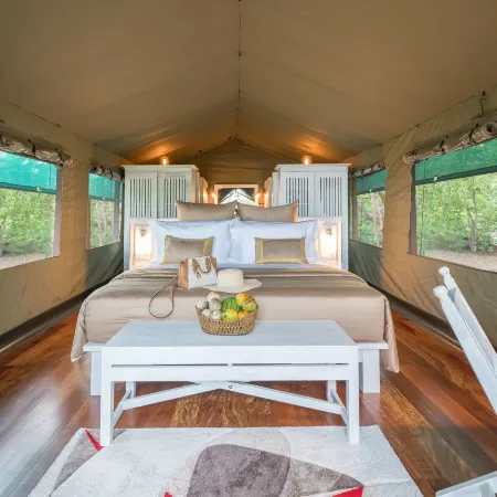 Flameback Eco Lodge