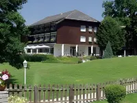 Inselhotel Faakersee