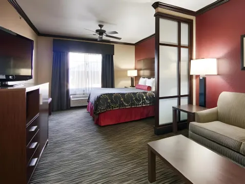 Best Western Plus Classic Inn  Suites Hotels in Center