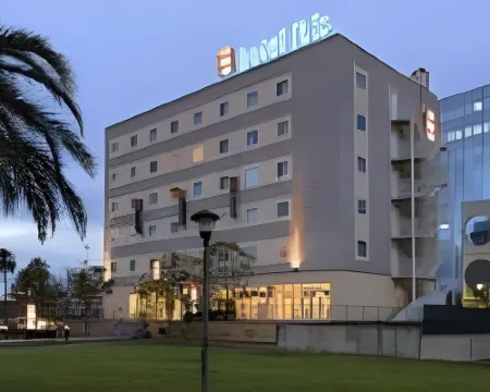 Ibis Murcia Hotels in Murcia