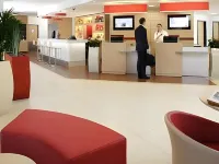 Ibis San Luis Potosi Отели рядом с достопримечательностью «Арена «Эль-Домо»»