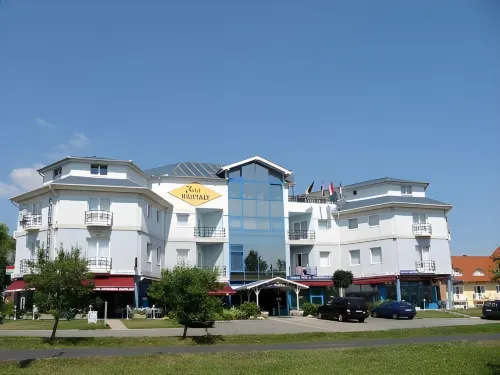 Kristály Hotel Hotels in Keszthely