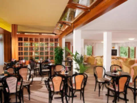 ホテル ロイヤル