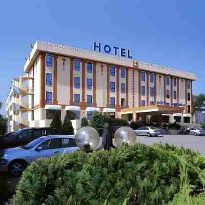 Hotel Victoria Hotel Exterior