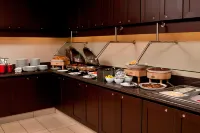 Residence Inn by Marriott Duluth - Desayuno