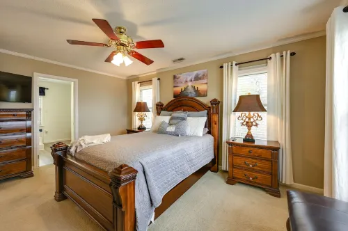 Dock & Kayaks: Lakefront Roanoke Rapids Home