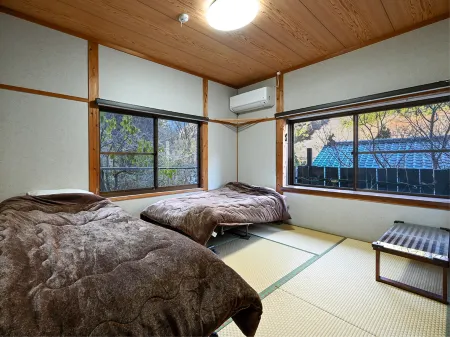 Ryokan Sakurasou Отели в г. Ицуки